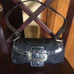 Women’s small guess purse